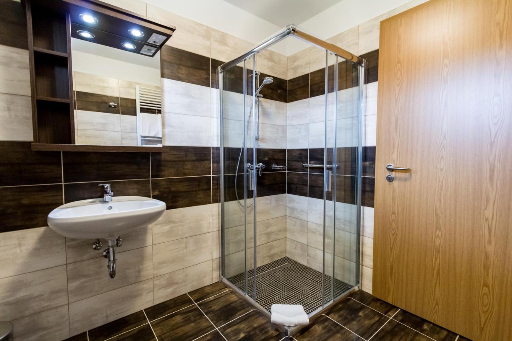 Frisko Panzio Bed & Breakfast Zalakaros Ruang foto