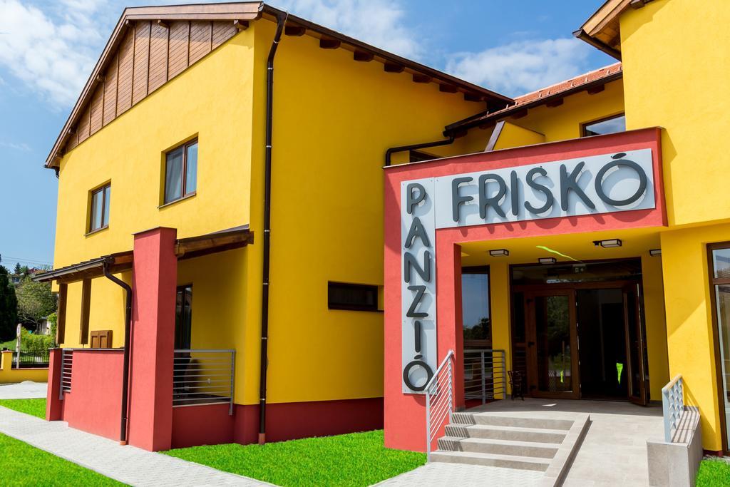 Frisko Panzio Bed & Breakfast Zalakaros Bagian luar foto